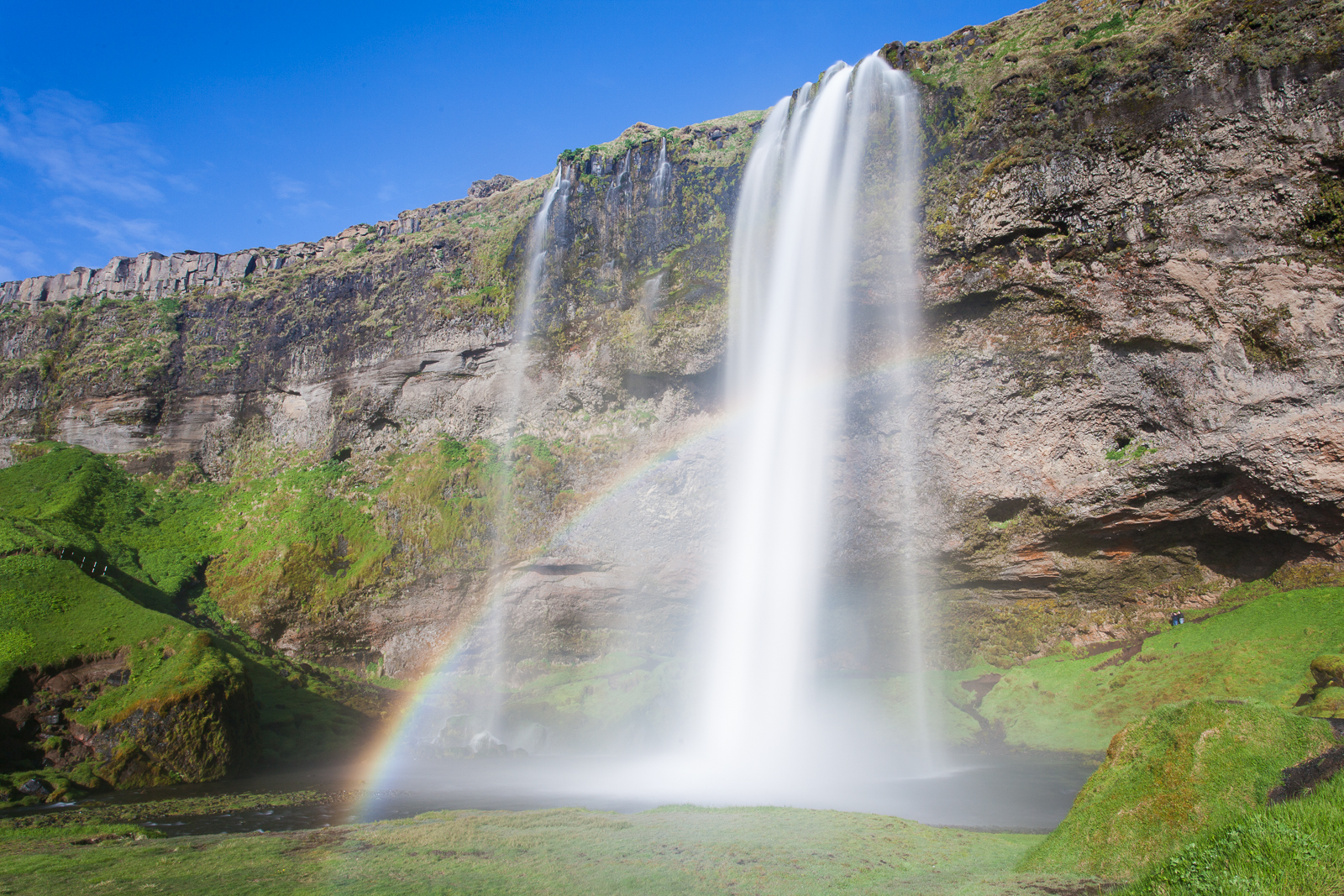 Seljalandsfoss is extremely popular due to its close proximity to Reykjavik and the fact that you can walk behind it. Oh, and it’s a waterfall – everybody loves a waterfall… [Click to enlarge!]